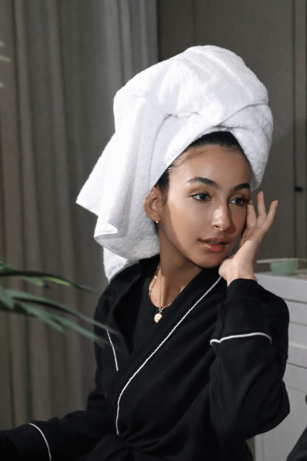 Client receiving glow facial treatment